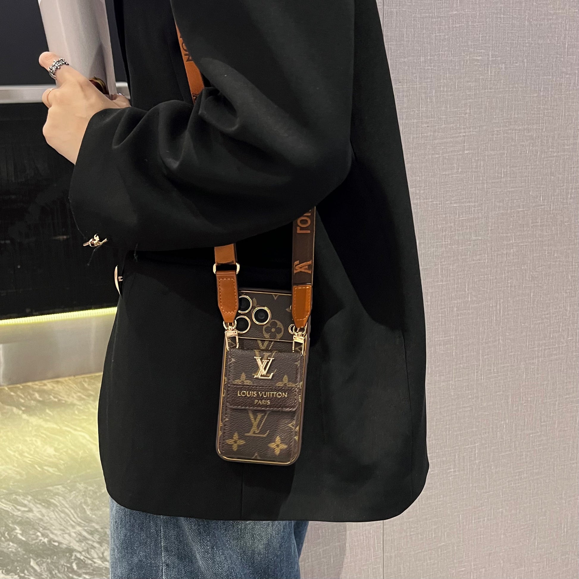 New Classic Luxury Card Holder Phone Case 11