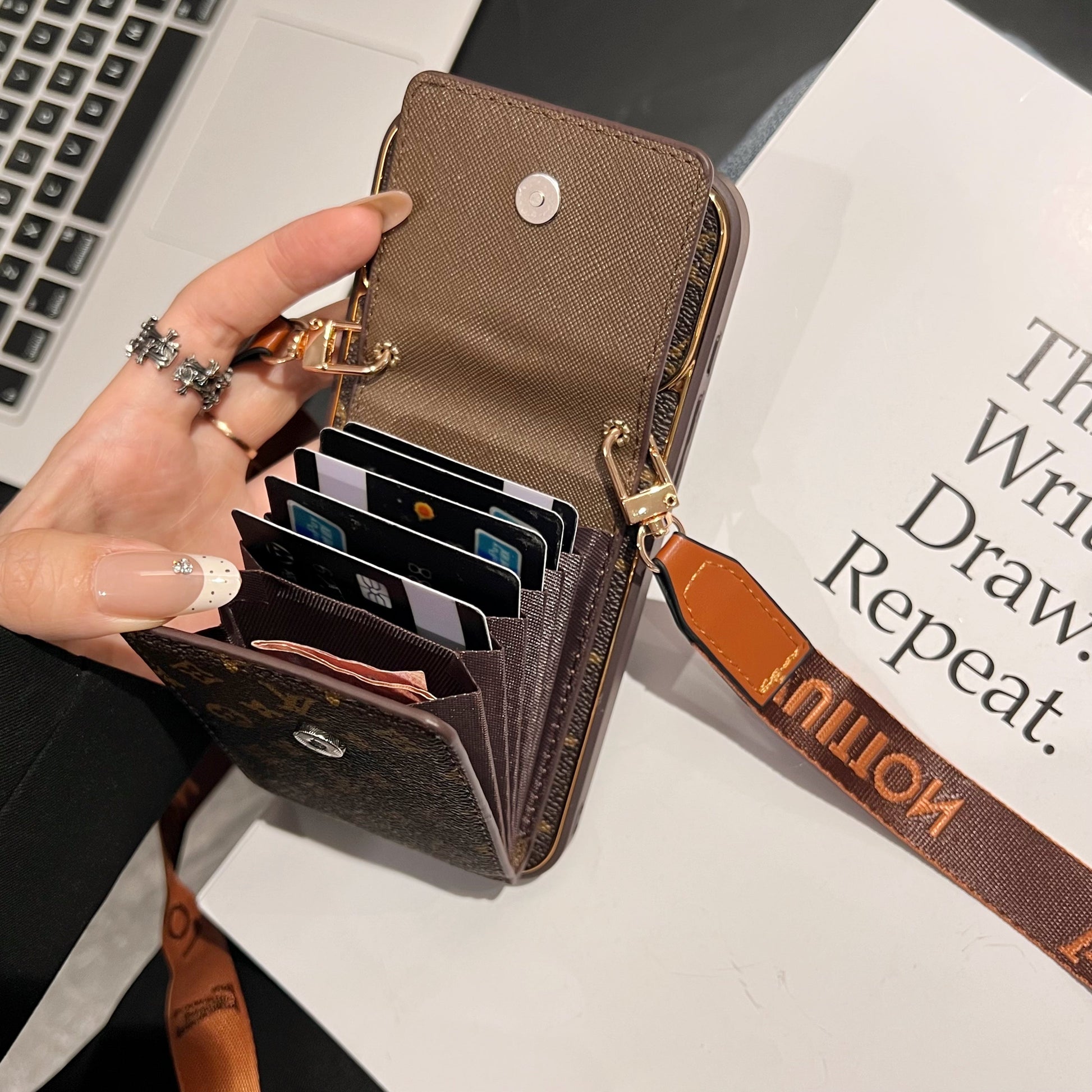New Classic Luxury Card Holder Phone Case 11