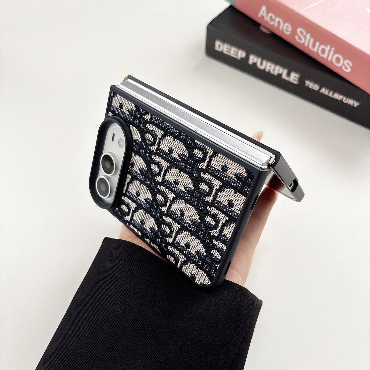 iPhone Duo Slim Leather Case – Signature Color Collection