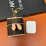 Earphone pouch