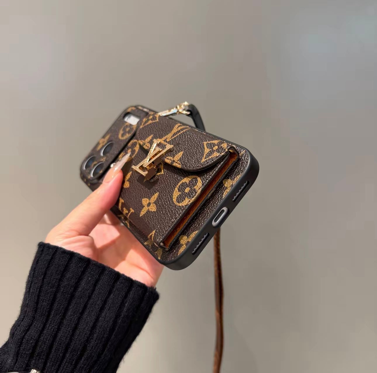 New Classic Luxury Card Holder Phone Case 04