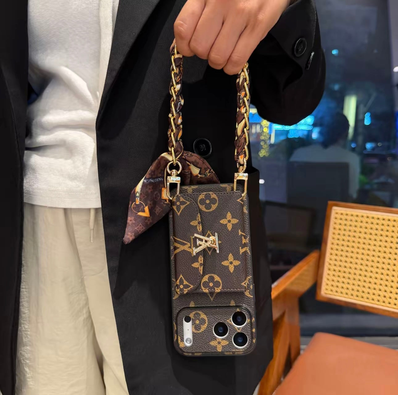 New Classic Luxury Card Holder Phone Case 04