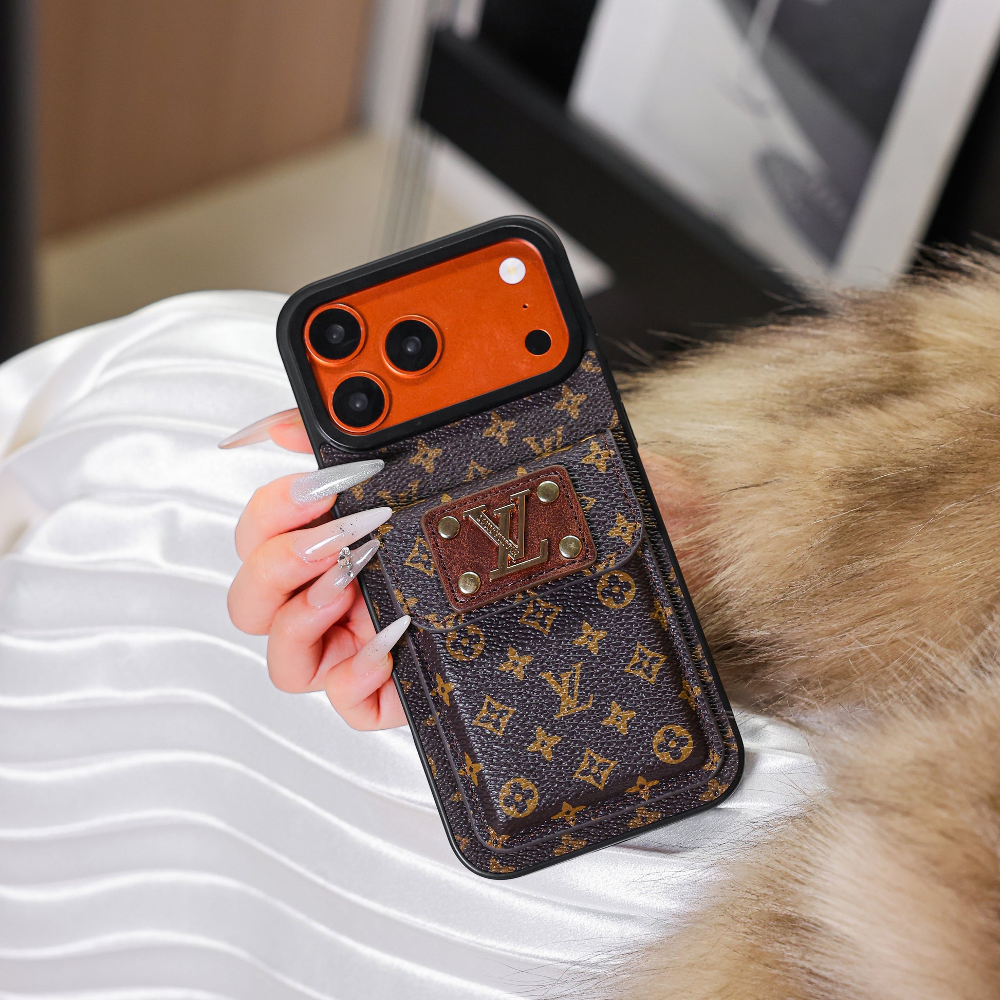 New Classic Luxury Card Holder Phone Case 10