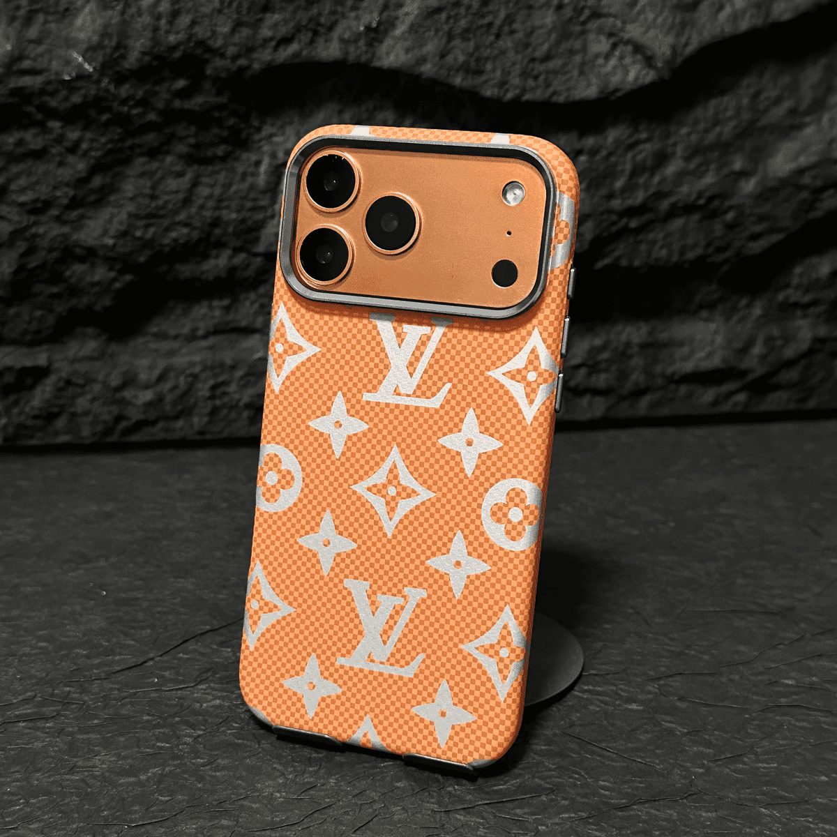 Luxury Carbon Fiber Stripe iPhone Case