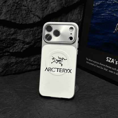 MagSafe Leather iPhone Case – Magnetic Grip & Full Protection