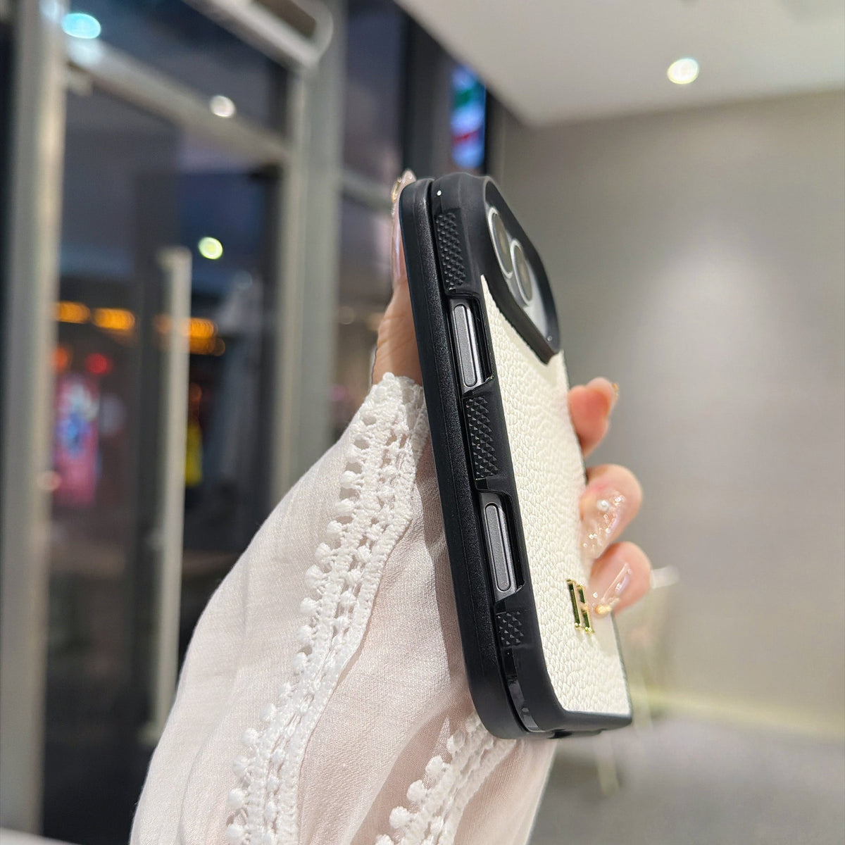 Hermès iPhone Duo Case Hermes Luxury Phone Duo Case - product photo 9